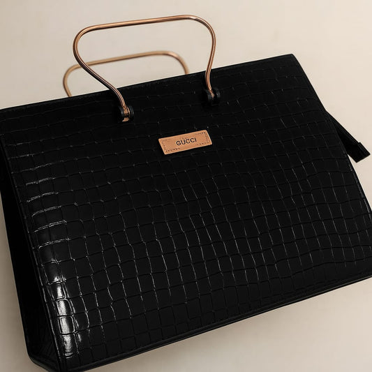 VOGENZA Classic Croc-Textured Brown Handbag – Elegant Structured Tote for Women